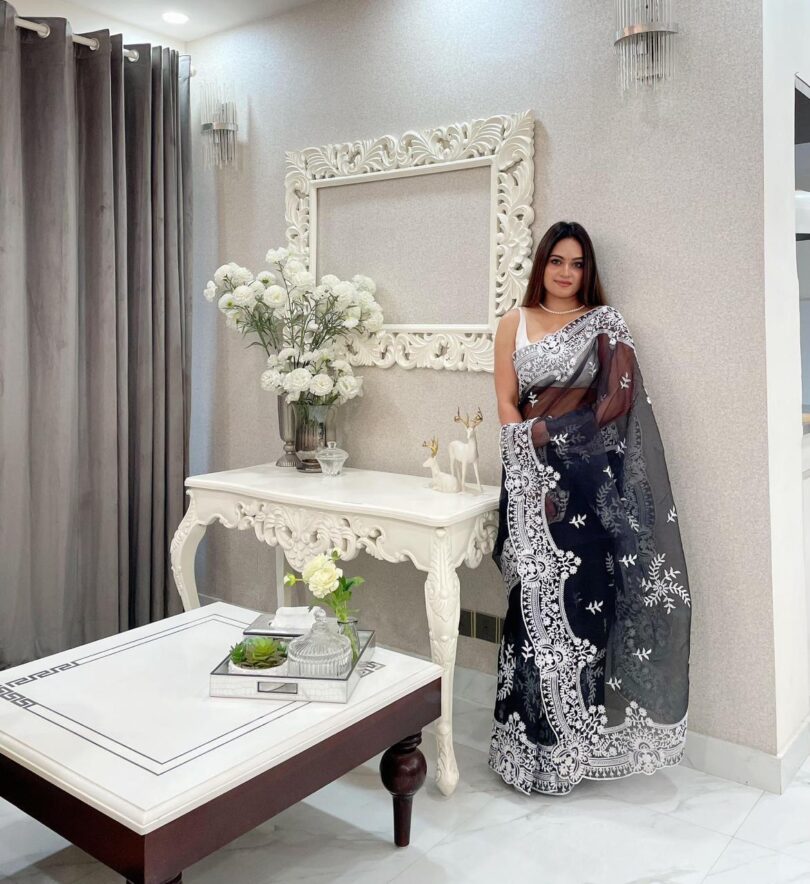 ORGANZA WITH EMBROIDERY WORK SAREE - Image 2